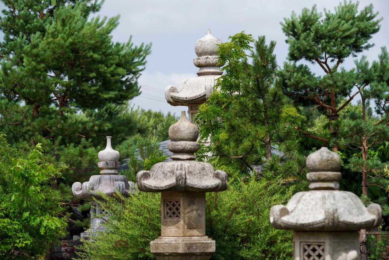 Japoniskas Sodas Medomiskiai Bagian luar foto